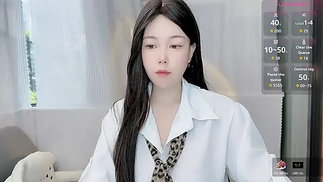 Bella Ava online show from 11/08/25, 08:18