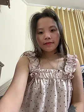 Bella 7777 online show from 05/17/26, 03:45