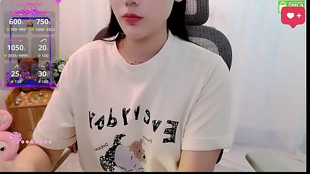 HanaYourlove online show from 05/15/26, 01:09