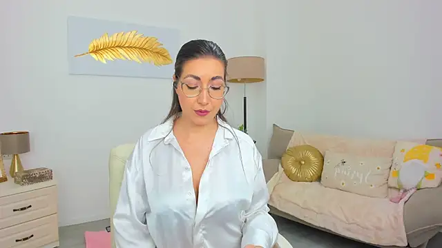 Kylie Kathy online show from 02/06/26, 04:58