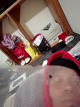 uratre online show from 12/21/25, 11:23