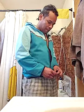 uratre online show from 02/02/26, 06:51