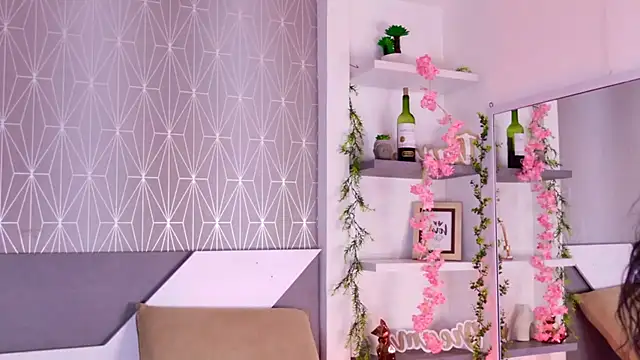 Snapshot of Celine_Lee chatting on 10/01/25, 05:06 Celine Lee online show from 10/01/25, 05:06