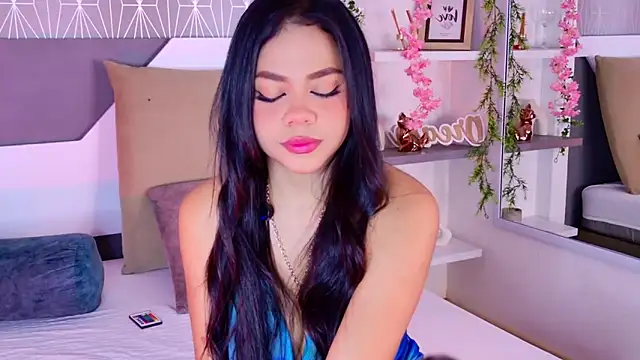 Celine Lee online show from 11/07/25, 03:27