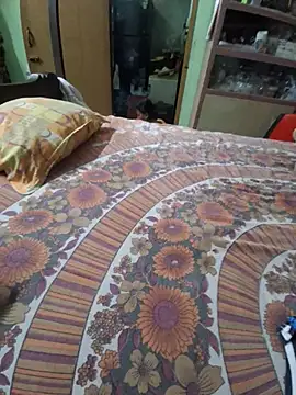 cutecouple1983 online show from 06/21/26, 07:30