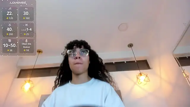 Hanna Cornee  online show from 02/12/26, 12:16