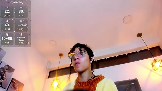 Hanna Cornee  online show from 02/25/26, 01:44