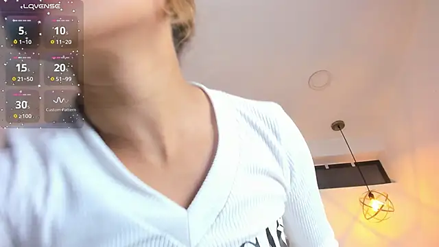 Hanna Cornee  online show from 01/06/26, 12:20