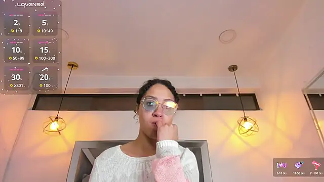 Hanna Cornee  online show from 01/15/26, 12:41