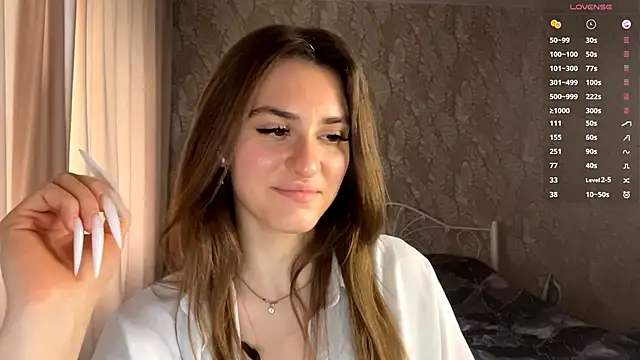 miainheat online show from 10/12/25, 09:10