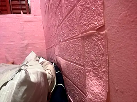 Kellye hotTs online show from 12/16/25, 10:19