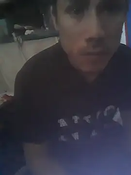 Lunaty00 online show from 11/20/25, 06:08