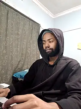 Snapshot of GhostYangempela chatting on 09/29/25, 08:03 GhostYangempela online show from 09/29/25, 08:03