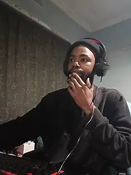 Snapshot of GhostYangempela chatting on 11/07/25, 06:56 GhostYangempela online show from 11/07/25, 06:56