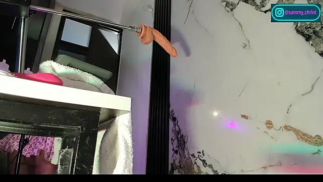 Snapshot of Sammy_charlot chatting on 09/27/25, 07:53 Sammy charlot online show from 09/27/25, 07:53