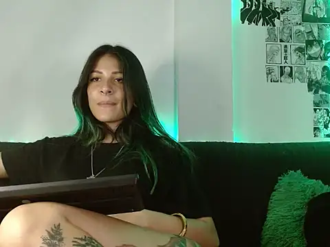 Chloe paytone online show from 10/05/25, 01:18