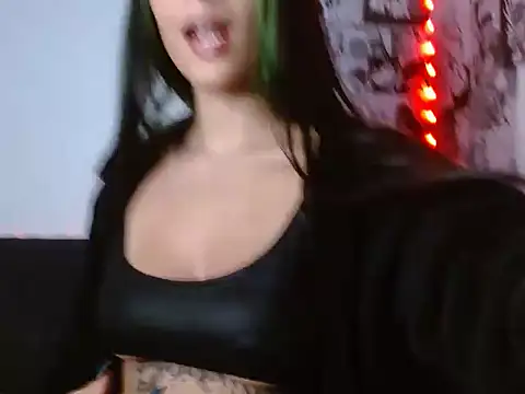 Chloe paytone online show from 04/07/26, 09:49