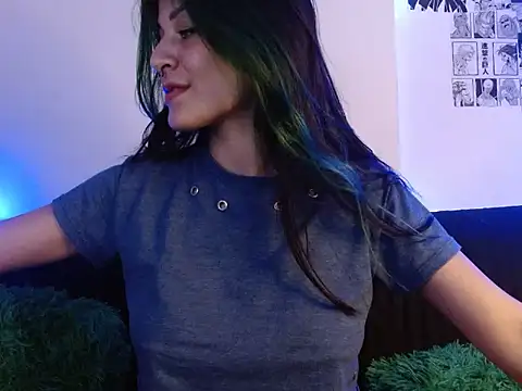 Chloe paytone online show from 10/27/25, 07:15