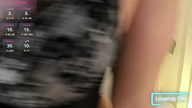 Lea Joness online show from 10/23/25, 11:25