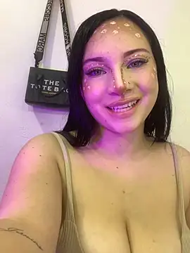 cloe weiss online show from 10/27/25, 02:18