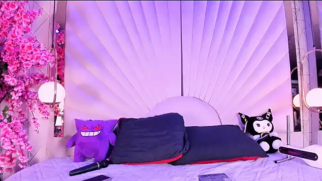 VesperVelvet online show from 05/25/26, 05:18