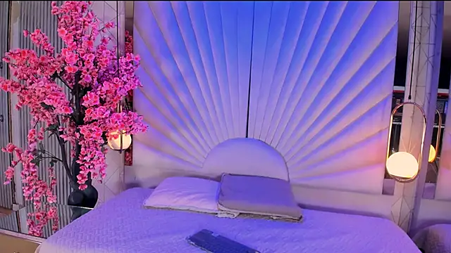 VesperVelvet online show from 04/01/26, 04:25