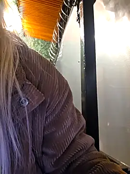 VesperVelvet online show from 03/21/26, 03:08