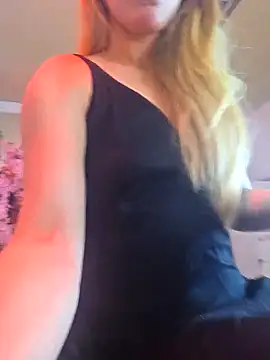 VesperVelvet online show from 03/14/26, 03:45