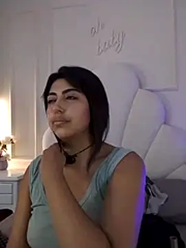 Snapshot of Kaylachannell chatting on 06/30/26, 03:39 Kaylachannell online show from 06/30/26, 03:39