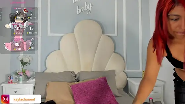 Snapshot of Kaylachannell chatting on 10/03/25, 09:49 Kaylachannell online show from 10/03/25, 09:49