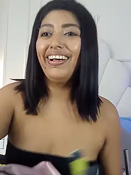Snapshot of Kaylachannell chatting on 06/13/26, 03:15 Kaylachannell online show from 06/13/26, 03:15