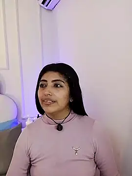 Snapshot of Kaylachannell chatting on 06/12/26, 03:37 Kaylachannell online show from 06/12/26, 03:37