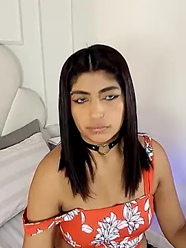 Kaylachannell online show from 11/12/25, 03:21