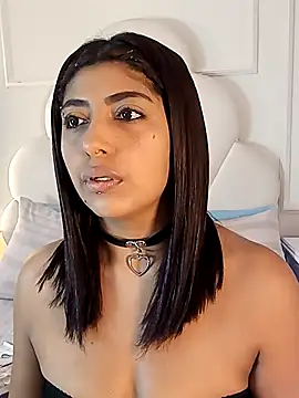 Kaylachannell online show from 11/15/25, 07:29