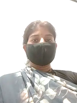 juhijaan2005 online show from 10/12/25, 10:11