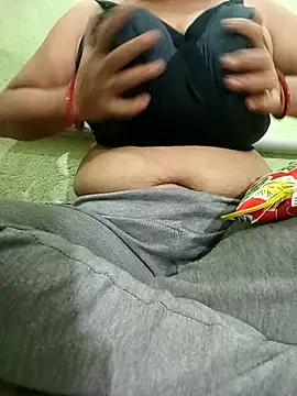 chocobbsneha567 online show from 12/21/25, 02:35