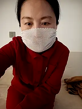 Snapshot of chengcheng12 chatting on 12/02/25, 06:15 chengcheng12 online show from 12/02/25, 06:15