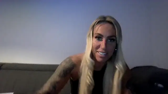 poppyinga1 online show from 09/15/25, 09:15