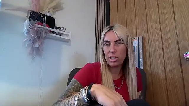 poppyinga1 online show from 03/11/26, 09:03