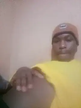 Snapshot of KingBonga chatting on 10/02/25, 10:24 KingBonga online show from 10/02/25, 10:24