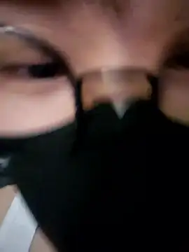 111owo111 online show from 05/20/26, 02:36
