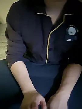 111owo111 online show from 03/18/26, 03:57