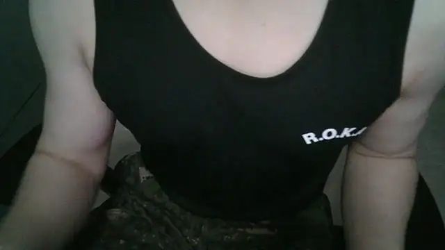 111owo111 online show from 05/22/26, 12:36