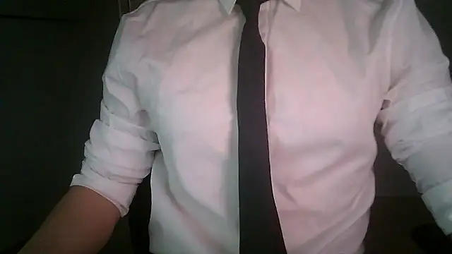 111owo111 online show from 03/22/26, 12:07