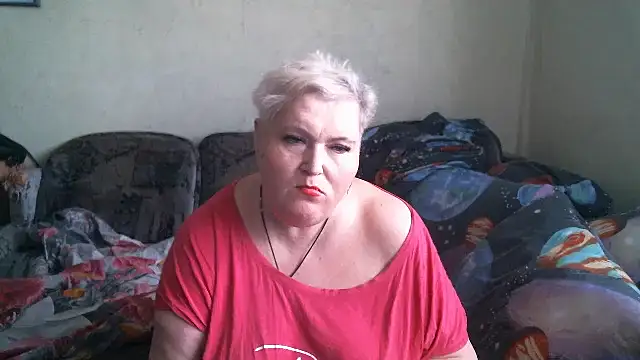 Snapshot of Lana555 chatting on 06/20/26, 10:42 Lana555 online show from 06/20/26, 10:42