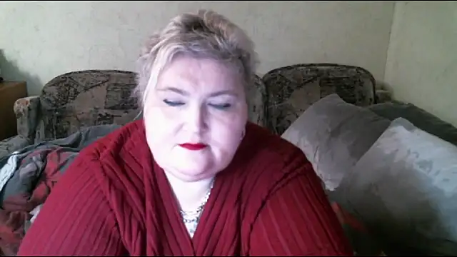 Snapshot of Lana555 chatting on 03/19/25, 06:55 Lana555 online show from 03/19/25, 06:55
