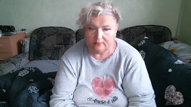 Snapshot of Lana555 chatting on 11/30/25, 08:48 Lana555 online show from 11/30/25, 08:48