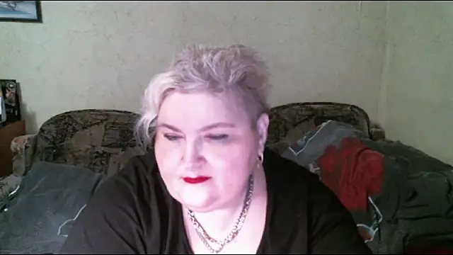 Snapshot of Lana555 chatting on 03/15/25, 12:36 Lana555 online show from 03/15/25, 12:36