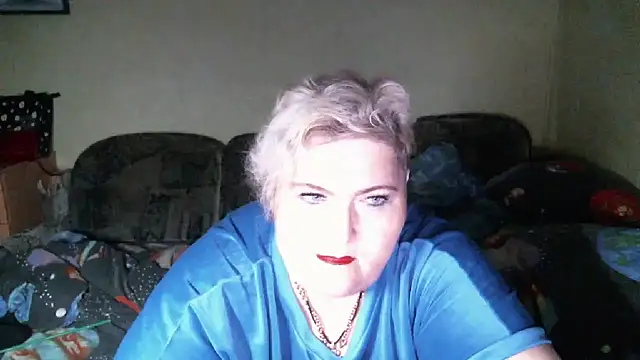 Snapshot of Lana555 chatting on 10/05/25, 10:33 Lana555 online show from 10/05/25, 10:33