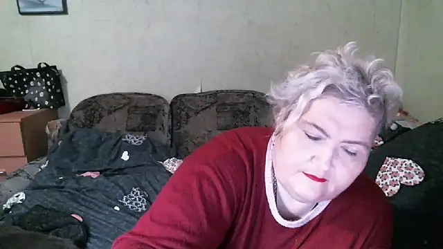 Snapshot of Lana555 chatting on 10/22/25, 10:19 Lana555 online show from 10/22/25, 10:19